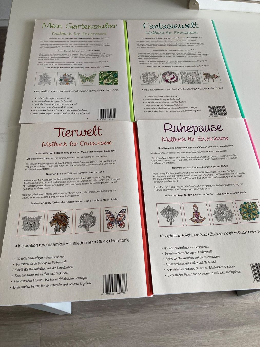 Libri: 4 Malbücher für Erwachsene – Nuovo (secondo la descrizione) da Fehraltorf venduto da mayalotto 1