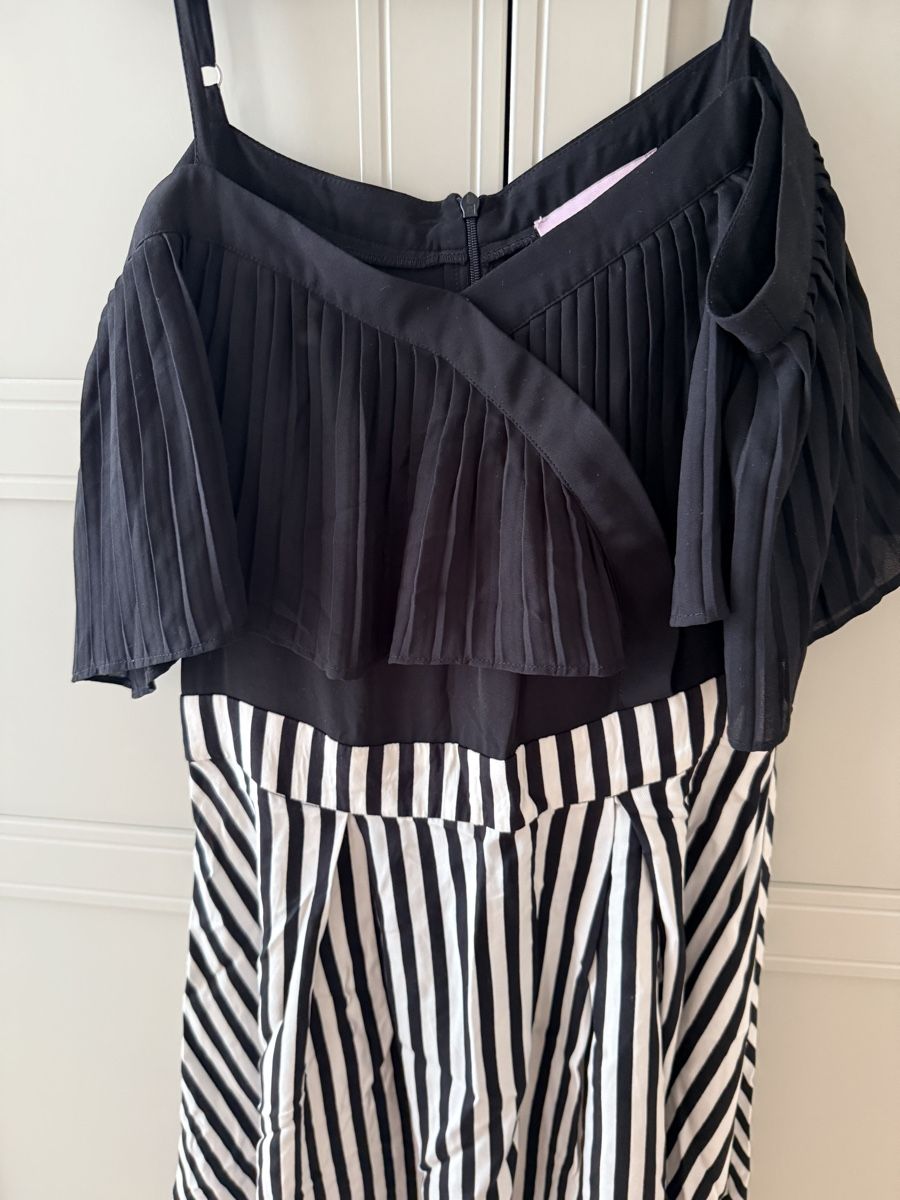 Kleider: Dress 38-40 size  – Gebraucht aus Killwangen von per_2jjp 1