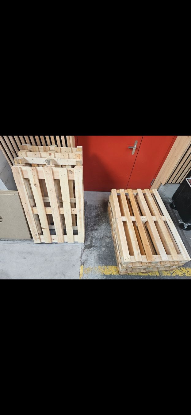Pallets: Paletten – Usato da Dietikon venduto da mer_22wq 2