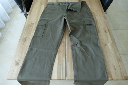 Ed Baxter Hose, Top Zustand, 42 XL Tall, khaki