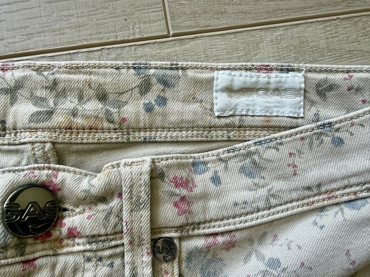 Pantaloni: Damen Shorts GAS - Grösse 26 – Usato da Elsau venduto da fanni.nagy 1