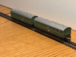 e1880 Mängel: 2 Oldtimer Personenwagen  (Spur N)
