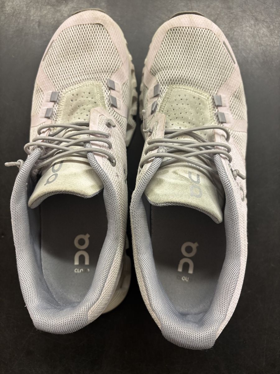 On Damenschuhe: On Cloud Laufschuhe, Grösse 38 – Gebraucht aus Büren an der Aare von Nikito2001 2
