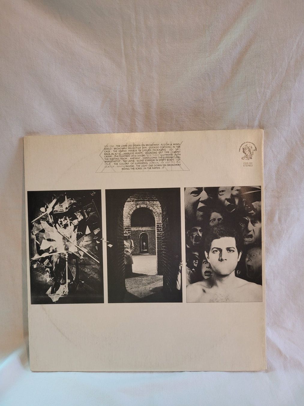 Dischi in vinile: Genesis - The Lamb Lies Down on Broadway (Vinyle) – Usato da La Chaux-de-Fonds venduto da reu_kx5l 9