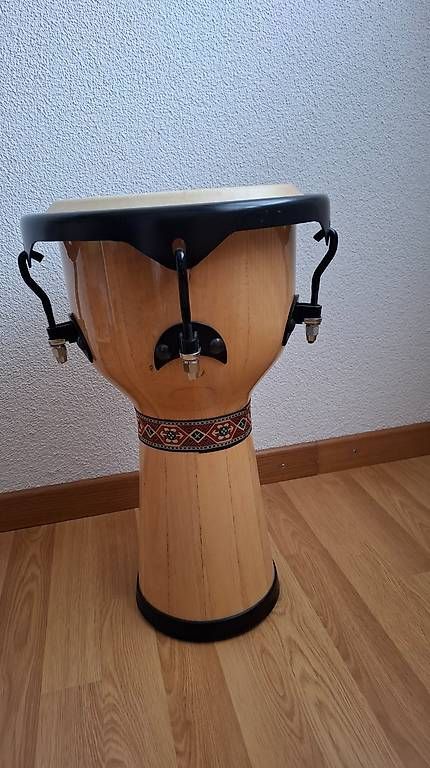Instruments de musique: Djembé Trommel – D'occasion à Brittnau par Gerbera12