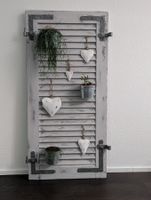 Alter Fensterladen für Deko (ohne Pflanzen)