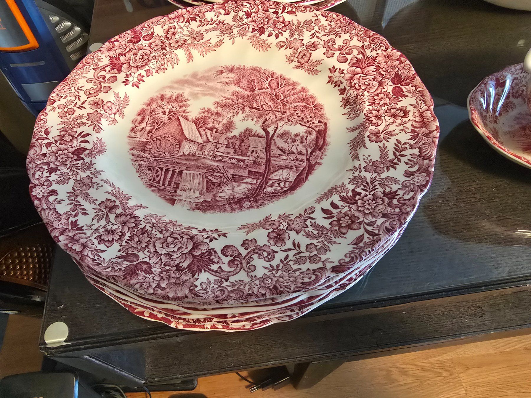 Johnson Brothers Geschirrsets: Geschirr Set Johnson Bros Mill Stream rot gebraucht – Gebraucht aus St gallen von bb_12 7