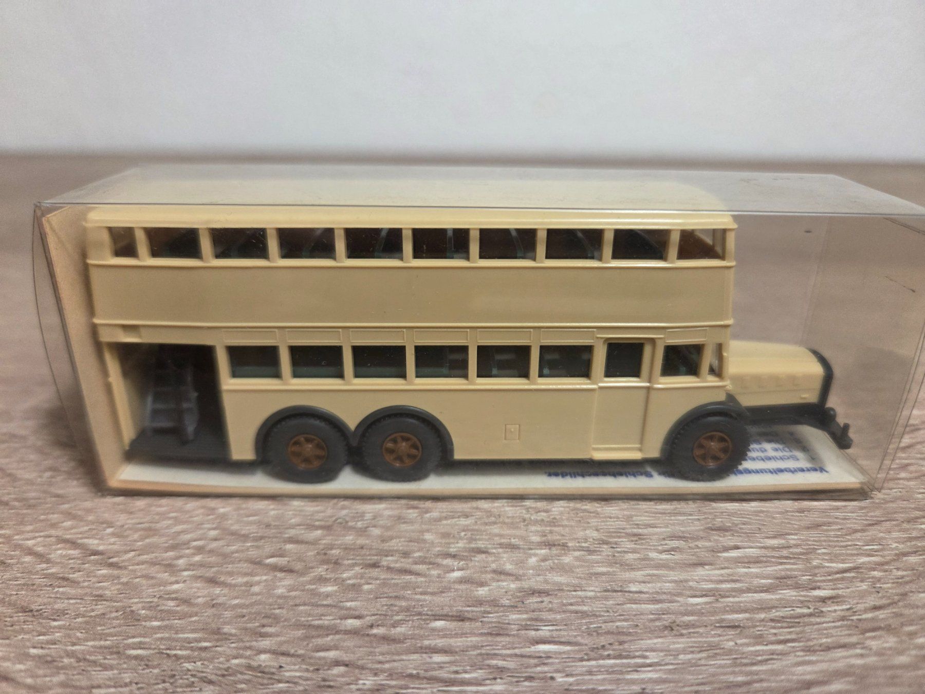Wiking Modellini d'auto: Wiking 24873 Berlin-Bus H0 – Nuovo e nell'imballaggio originale da St-Aubin-Sauges venduto da Lo_Go