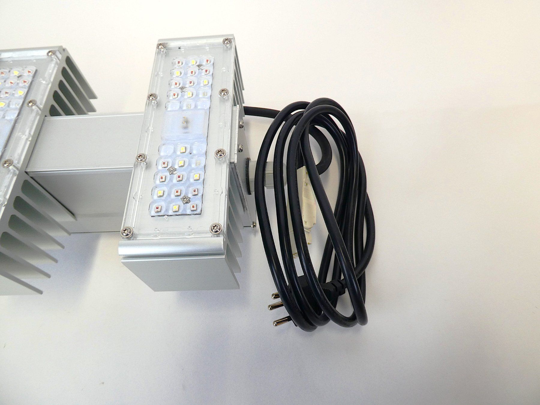 Sanlight Lampade: Sanlight + PH Sensor – Usato da Urtenen-Schönbühl venduto da Restwert_Schoenbuehl 2