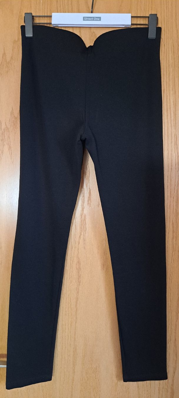 Hosen: Street One HoseGr.40 eher 38 – Gebraucht aus Thalheim AG von Bekuadma