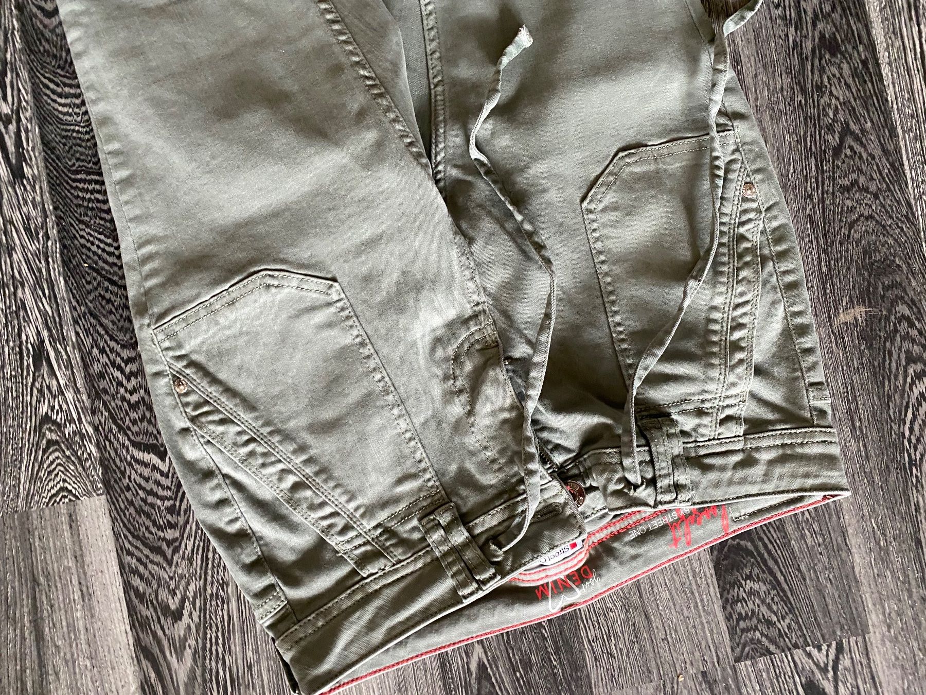 Jeans: StreetOne Jeans  helles Kaki / grün – Usato da Allenwinden venduto da Obalu 1