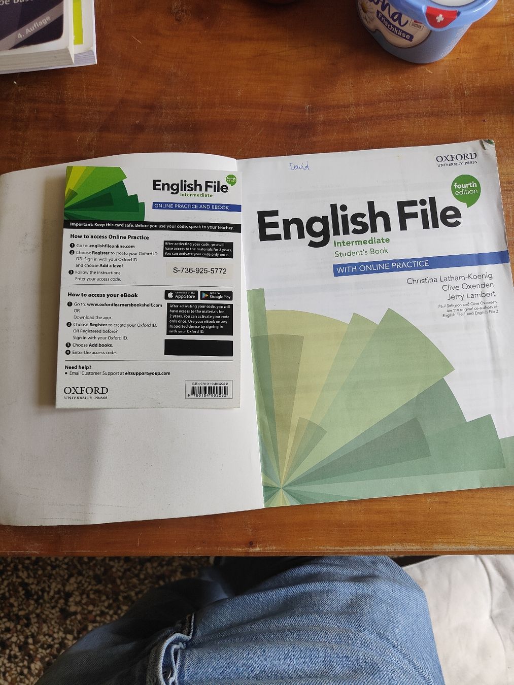 Libri: English File Intermediate 4th Edition - Top Zustand! – Nuovo (secondo la descrizione) da Basel venduto da UmbreonPokemon 2