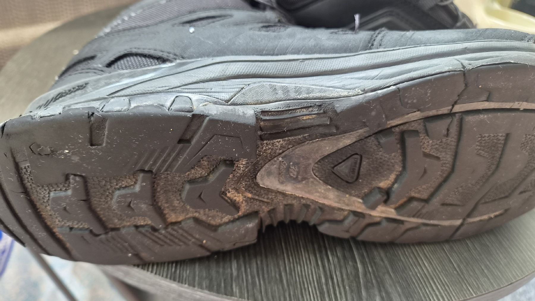 Salomon Scarpe da uomo: Salomon Wanderschuhe Herren Schwarz Grösse 44.5 – Usato da Basel venduto da gio_d9qn 2
