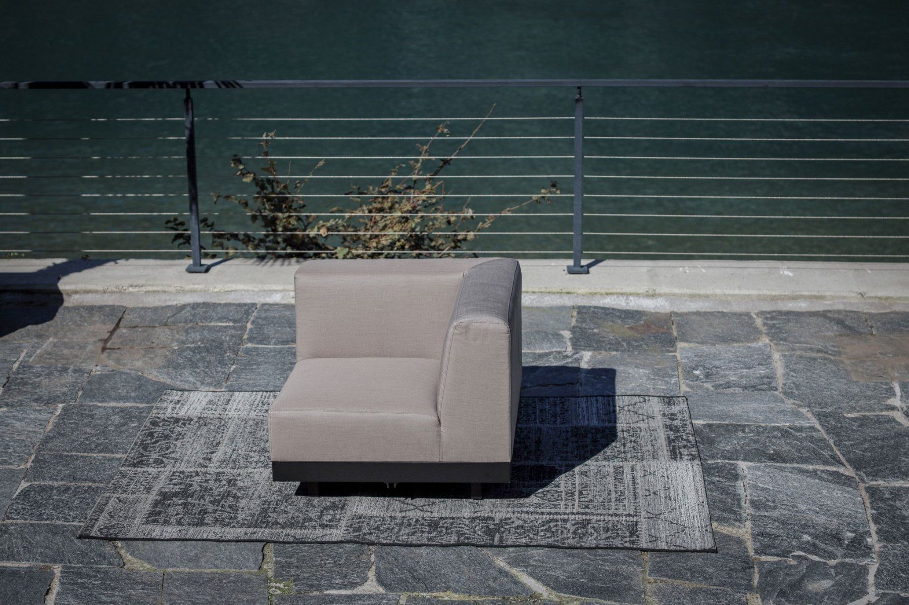 Viplounge Sofas: Gartenlounge -Gartenmöbel Sunbrella – Neu und originalverpackt aus Uznach von viplounge 3
