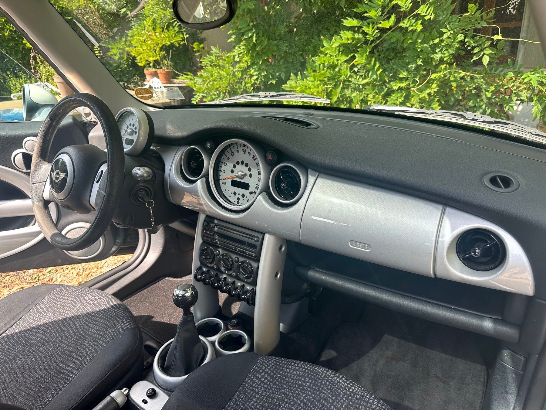Mini Automobili: Mini Cooper 1.6 bon état !! – Usato da Russin venduto da applenic 7