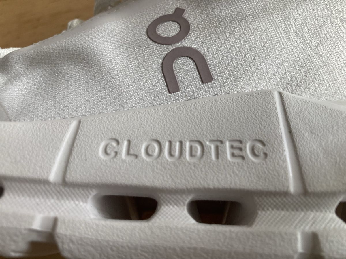 Damenschuhe: ON cloudtec Sneakers Gr. 38.5 – Gebraucht aus Affoltern am Albis von rollotomasi 1