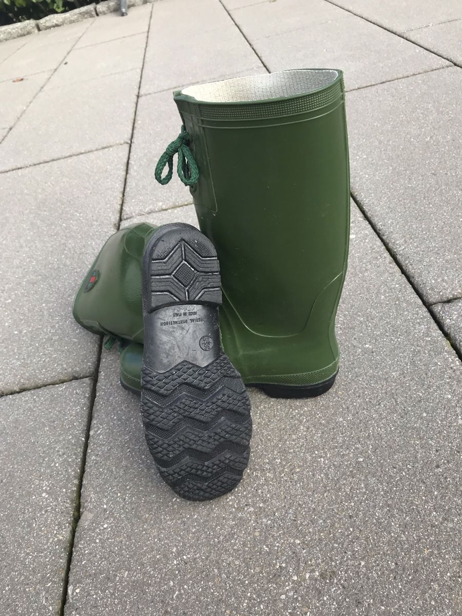 Scarpe per ragazzi: Gummistiefel Sanita Gr. 36 – Usato da Rekingen AG venduto da Coconuts 1