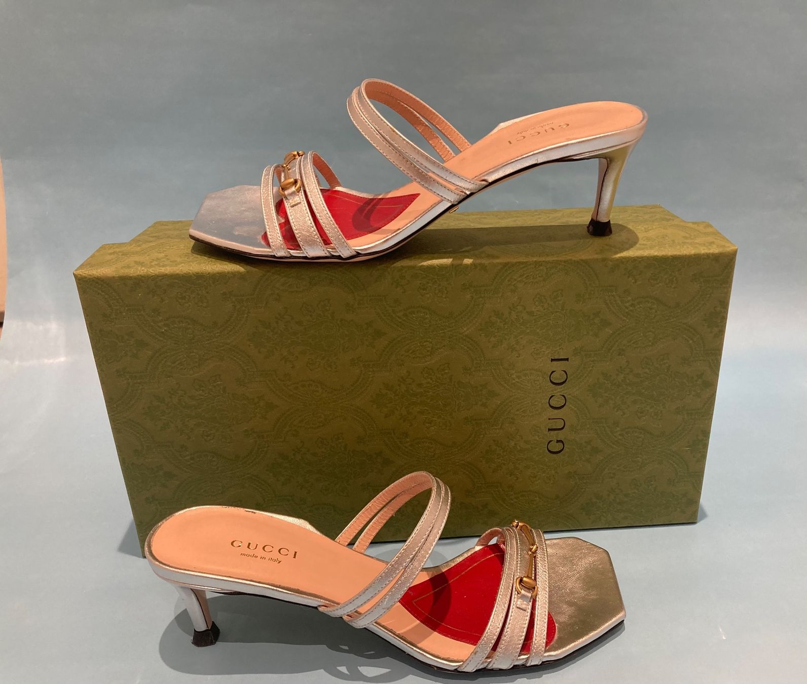 Gucci Scarpe da donna: Gucci sandali no. 36 – Usato da Paradiso venduto da Kayakara
