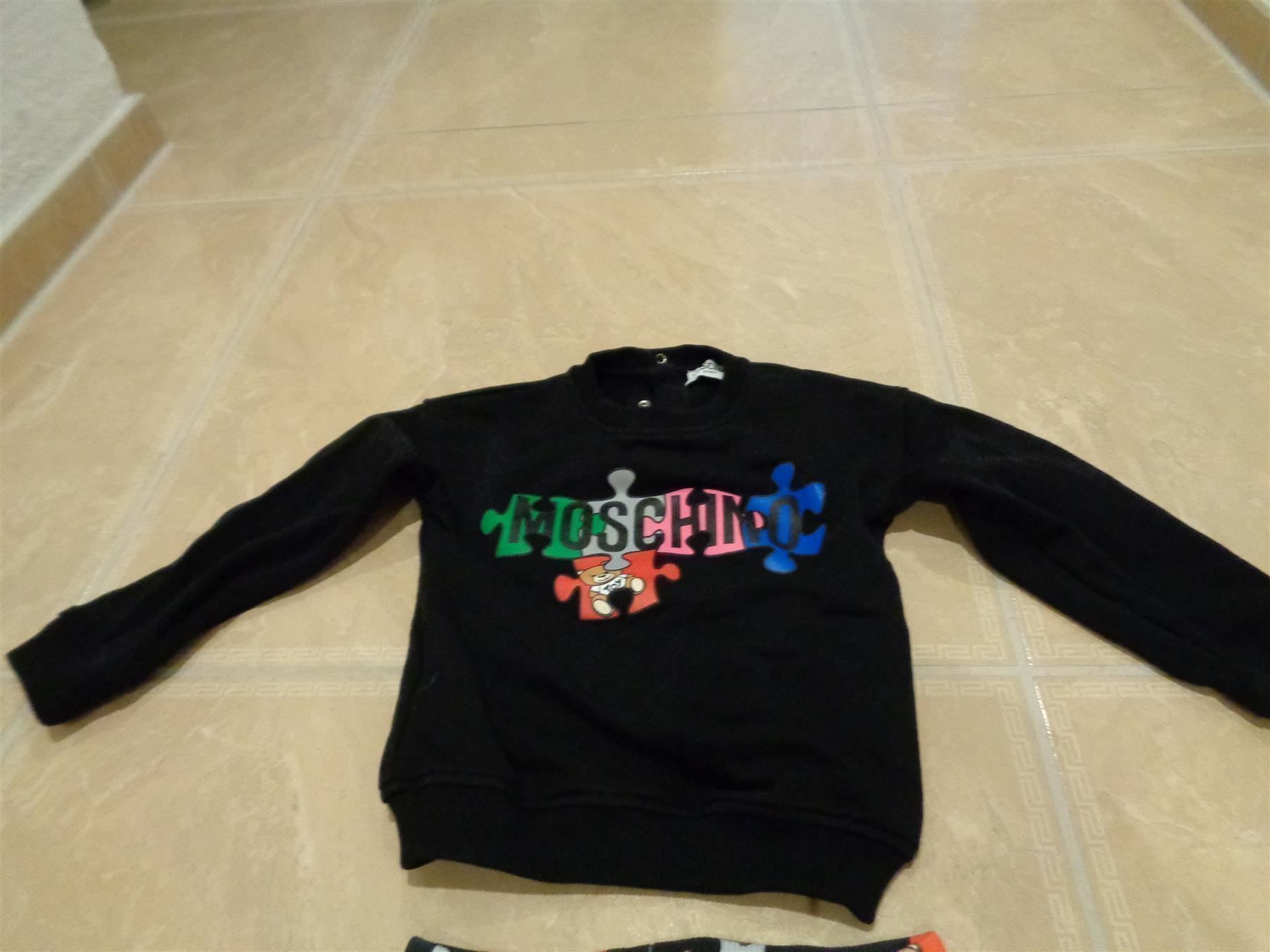 Moschino Lotti & Set di vestiti: Moschino super NWT Set, 2J 92 NP 28o Fr – Usato da Klingnau venduto da Markus14 1
