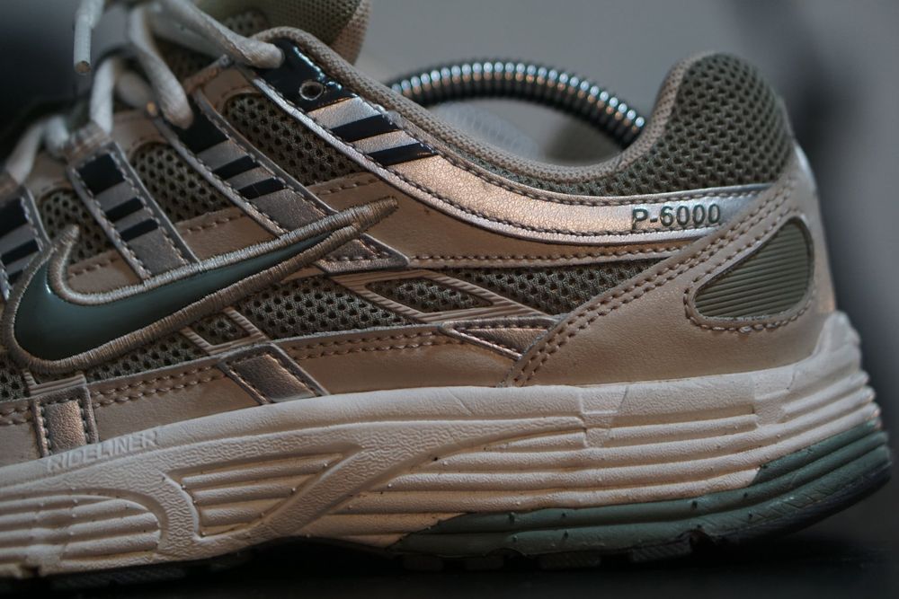 Nike P-6000 Gr. 41 Colorway 