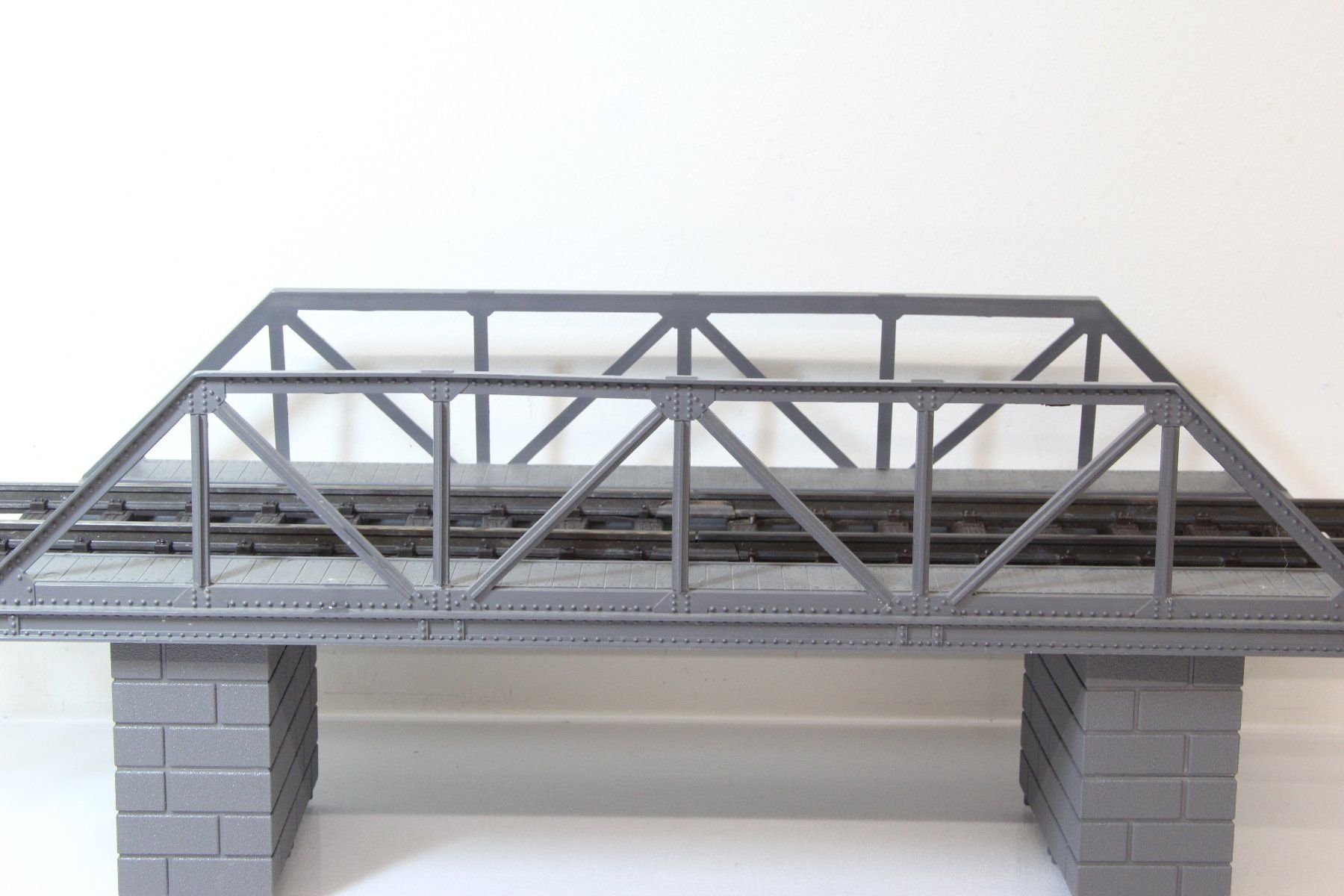 LGB Modelleisenbahnen: LGB Brücke – Defekt aus Dittingen von C-Zero1-E