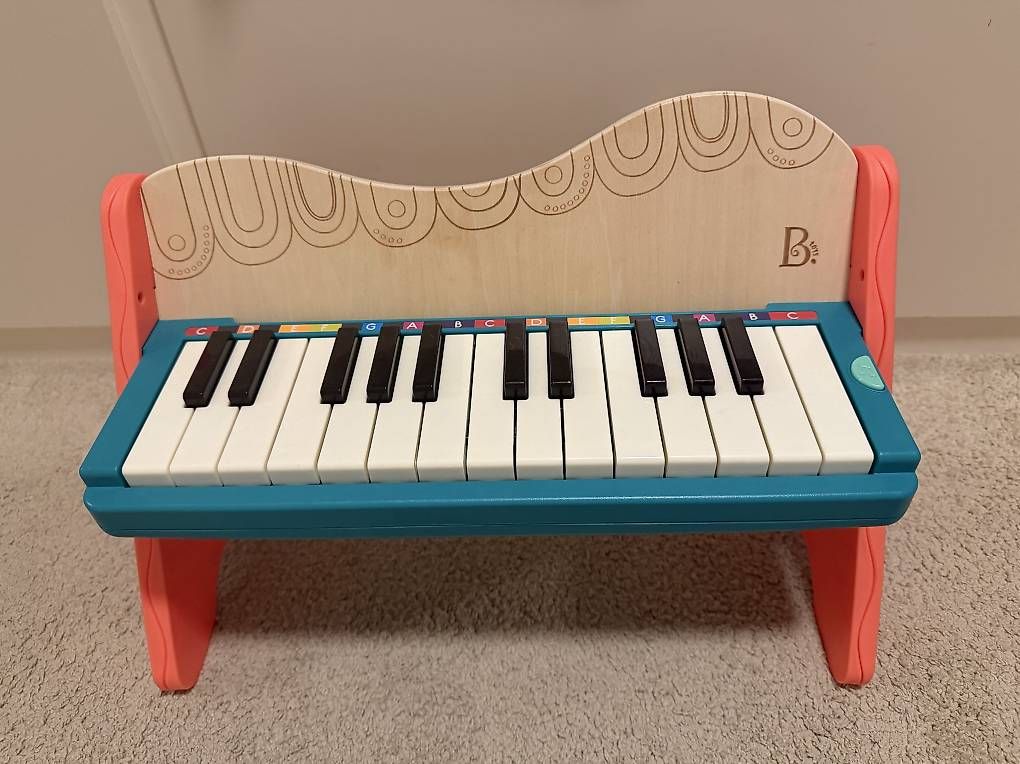 Giocattoli: Kinder Piano / Klavier – Usato da Emmenbrücke venduto da MaDede