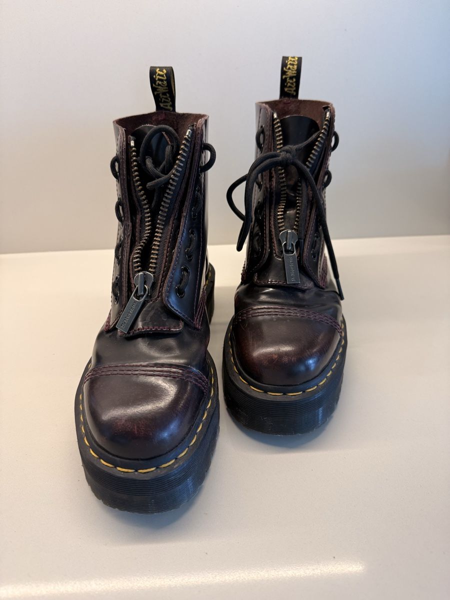 Dr. Martens Scarpe da donna: Boots Dr. Martens Sinclair Plateaustiefeletten in Cherry Red – Nuovo (secondo la descrizione) da Staad SG venduto da Chirrari 4