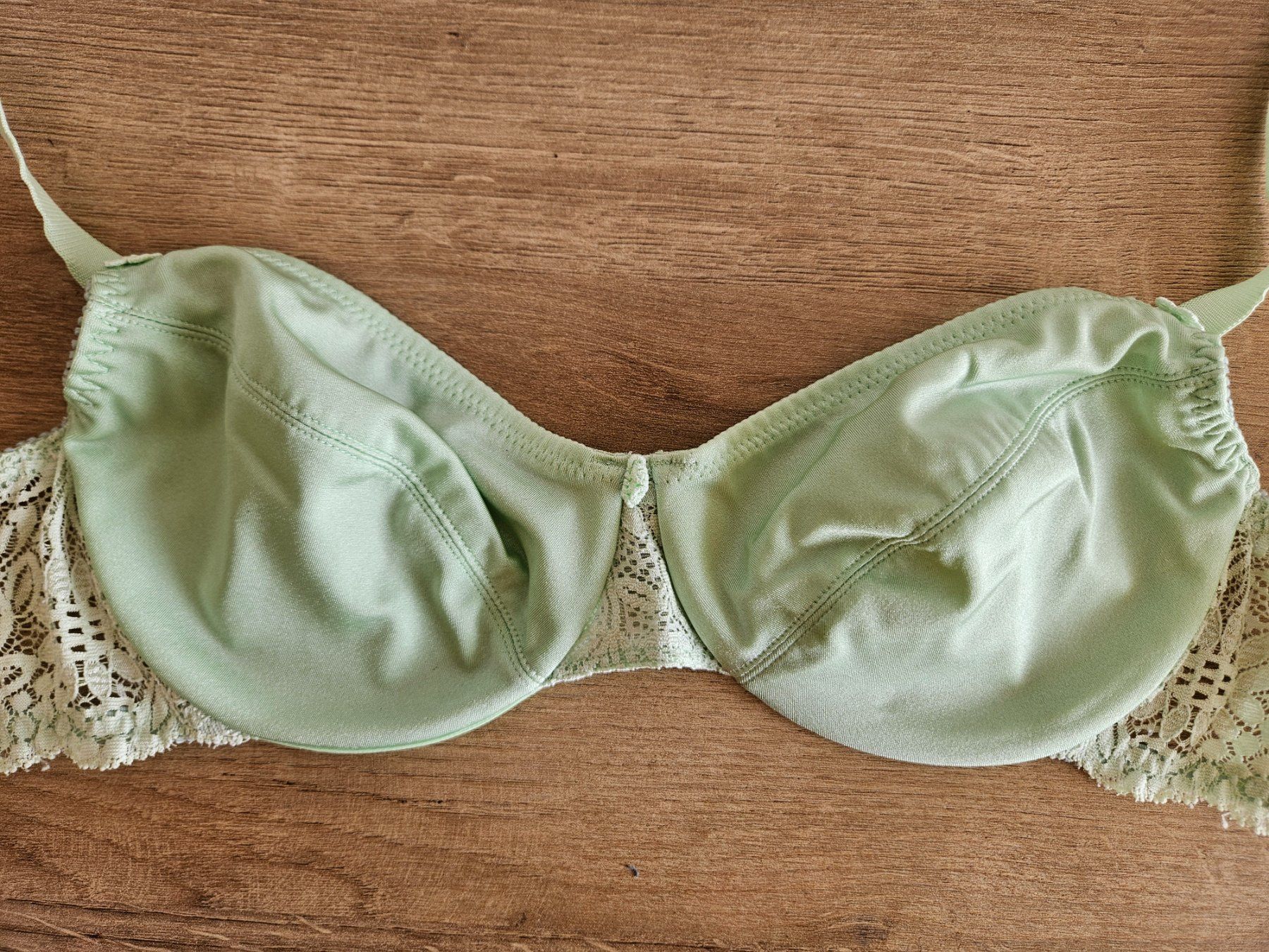 Altra biancheria intima: 2 Bügel-BH von Beldona – Usato da Möriken AG venduto da pam66 4