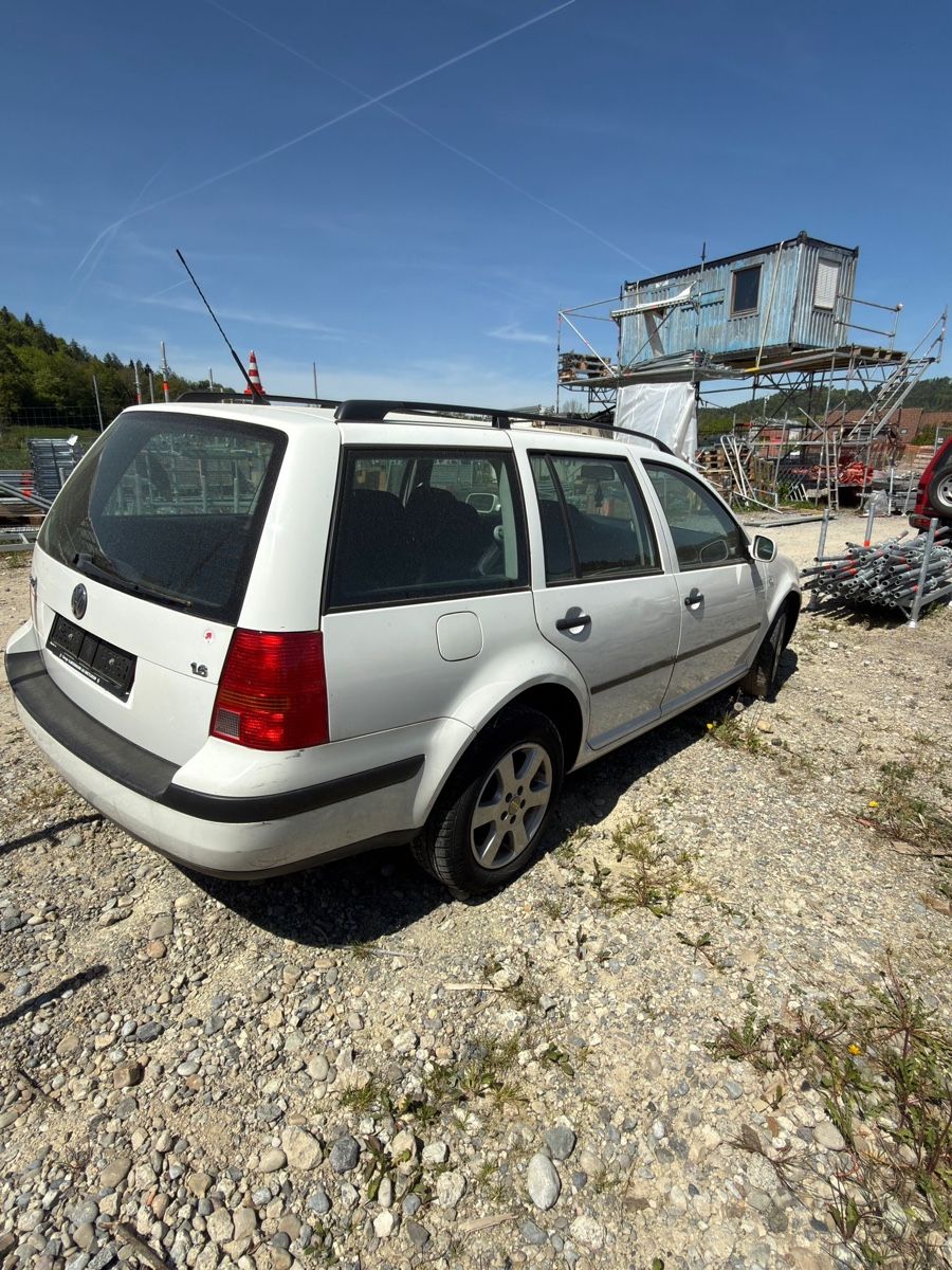 VW Automobili: VW Golf Variant 1.6 – Usato da Weisslingen venduto da dan_yh9b 3