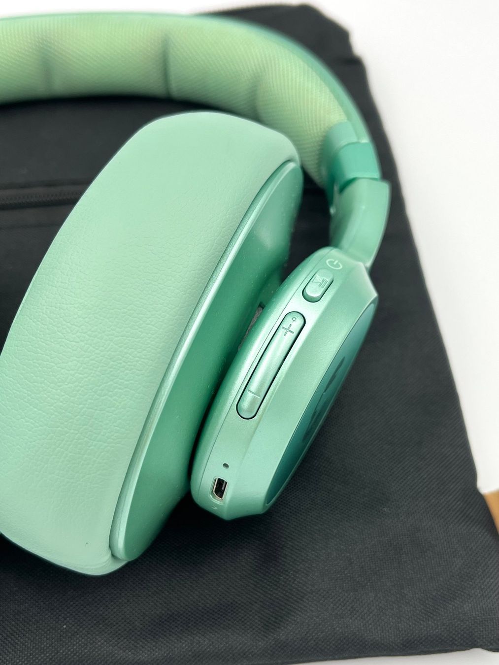 Kopfhörer: FRESH 'N REBEL CLAM ANC Wireless Bluetooth Headset 3HP400MM – Gebraucht aus Basel von Xani 5