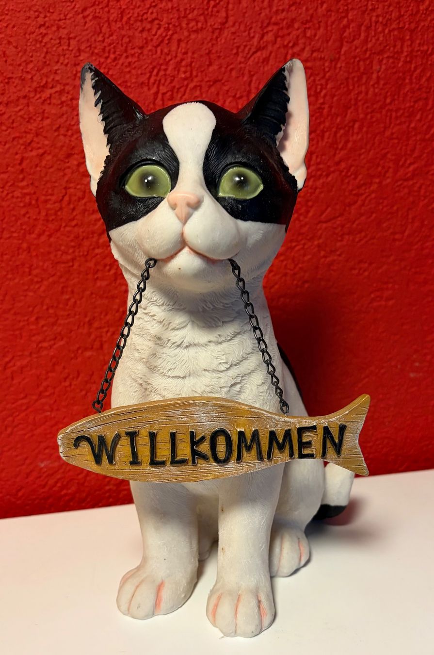 Figuren: Willkommen! Deko-Katze fürs Haus – Neu und originalverpackt aus Zäziwil von Emlea 1
