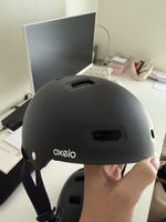 Oxelo Helm schwarz verstellbar guter Zustand