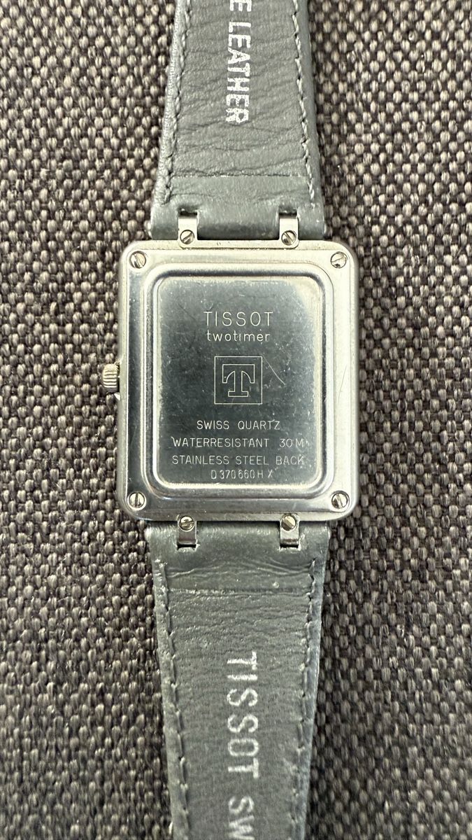 Tissot Uhren: Vintage Tissot Two Timer – Gebraucht aus Zürich von sel_9kd 1