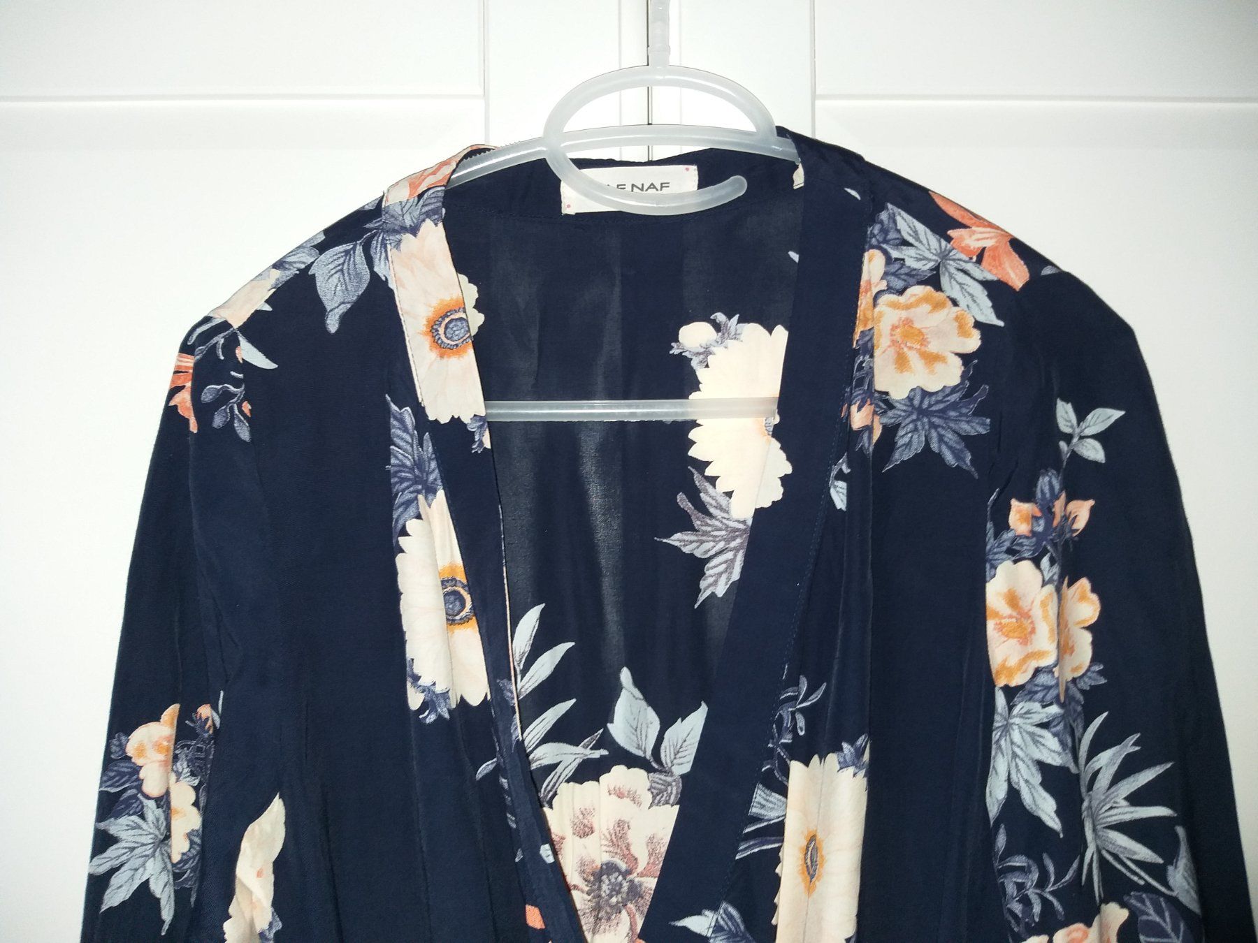 Nafnaf Kleider: NAF NAF  Robe / Kleid  Taille / Grosse 36 CH.... – Gebraucht aus Cossonay-ville von Super-Price-Quality 2