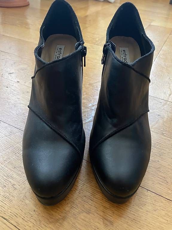 Damenschuhe: Bottines en cuir veritable taille 40 – Gebraucht aus Fribourg von mar_6syg