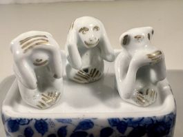 Figurines 3 singes Sagesse porcelaine vintage  50-60 Japon