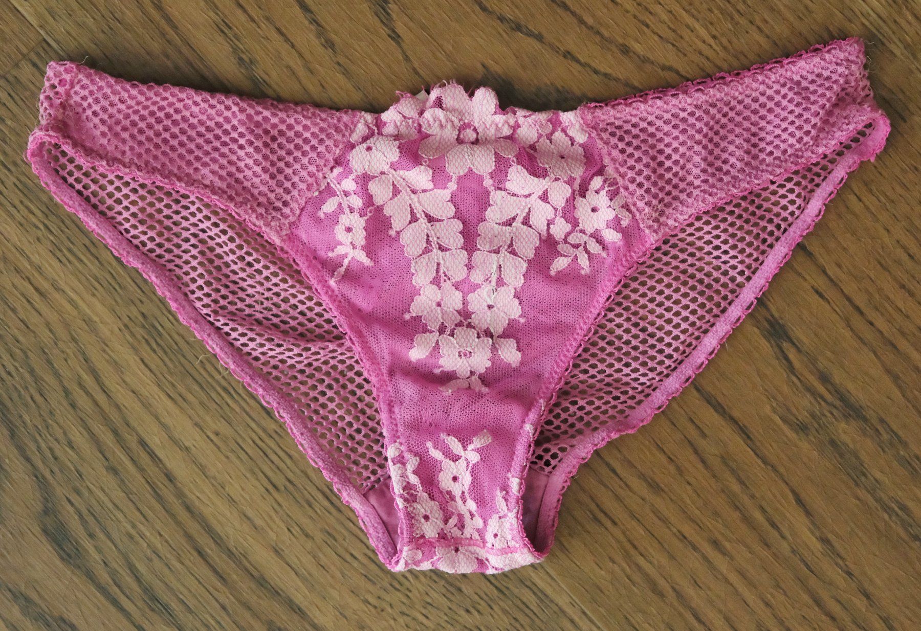 Victoria's Secret Altra biancheria intima: Slip Victoria's Secret Gr. S pink – Usato da Winkel venduto da man_2qfr