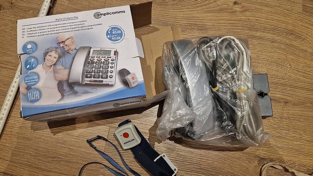 Telefoni: Senioren Telefon  – Usato da Hausen AG venduto da Niruta 3