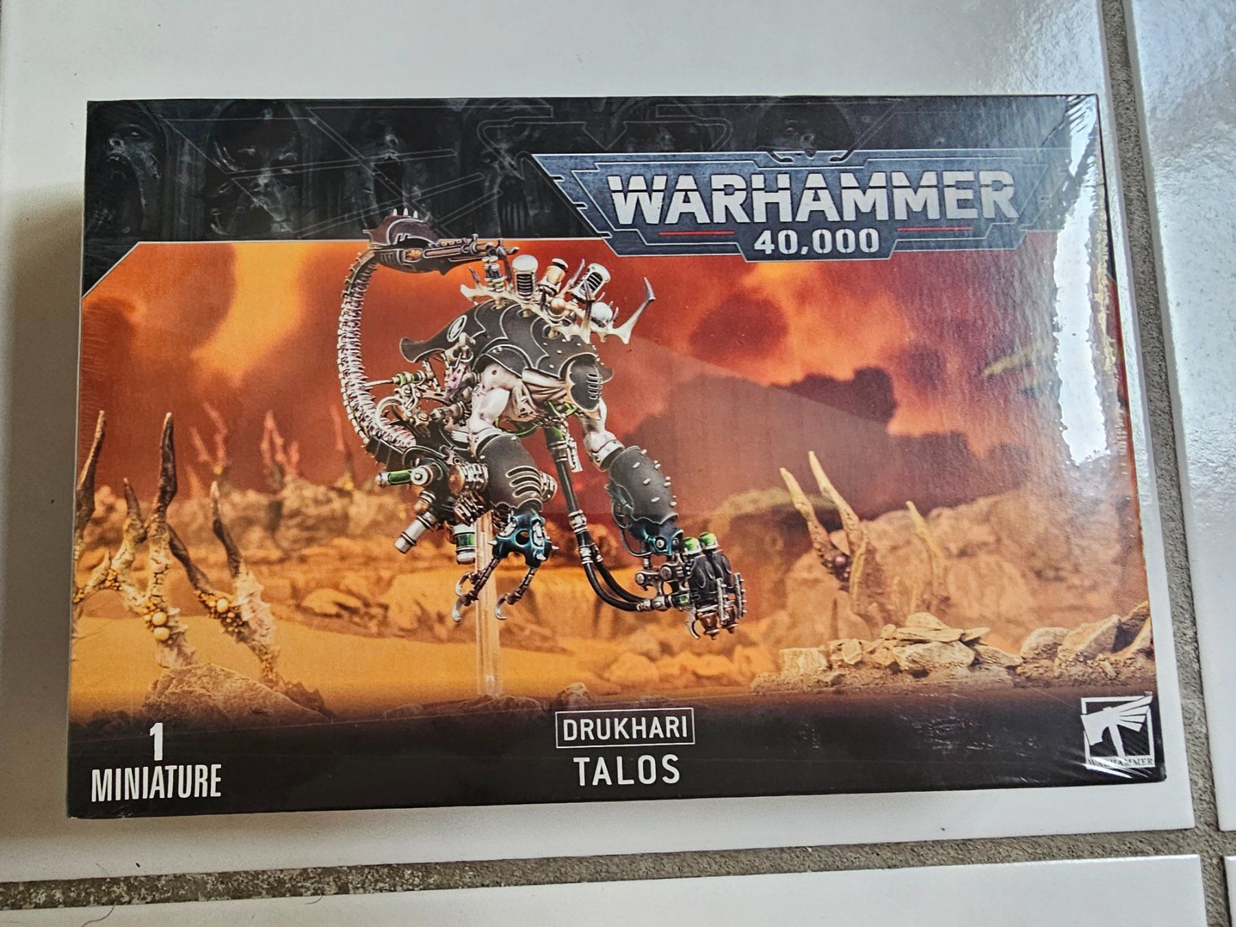Statuette: Cronos/Talos warhammer 40k Drukhari new in box – Nuovo e nell'imballaggio originale da Sion venduto da val_579n