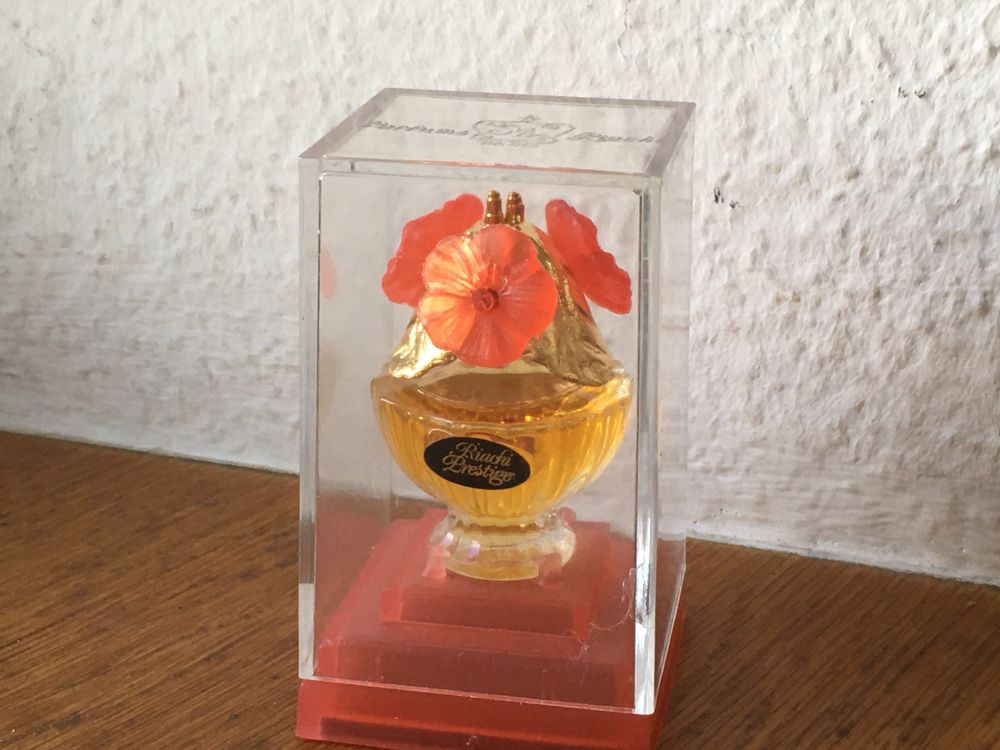 Puppenhaus Miniatur Badezimmer Zubehör – 4 Parfumflaschen Im Set, Für 1:12 Maßstab