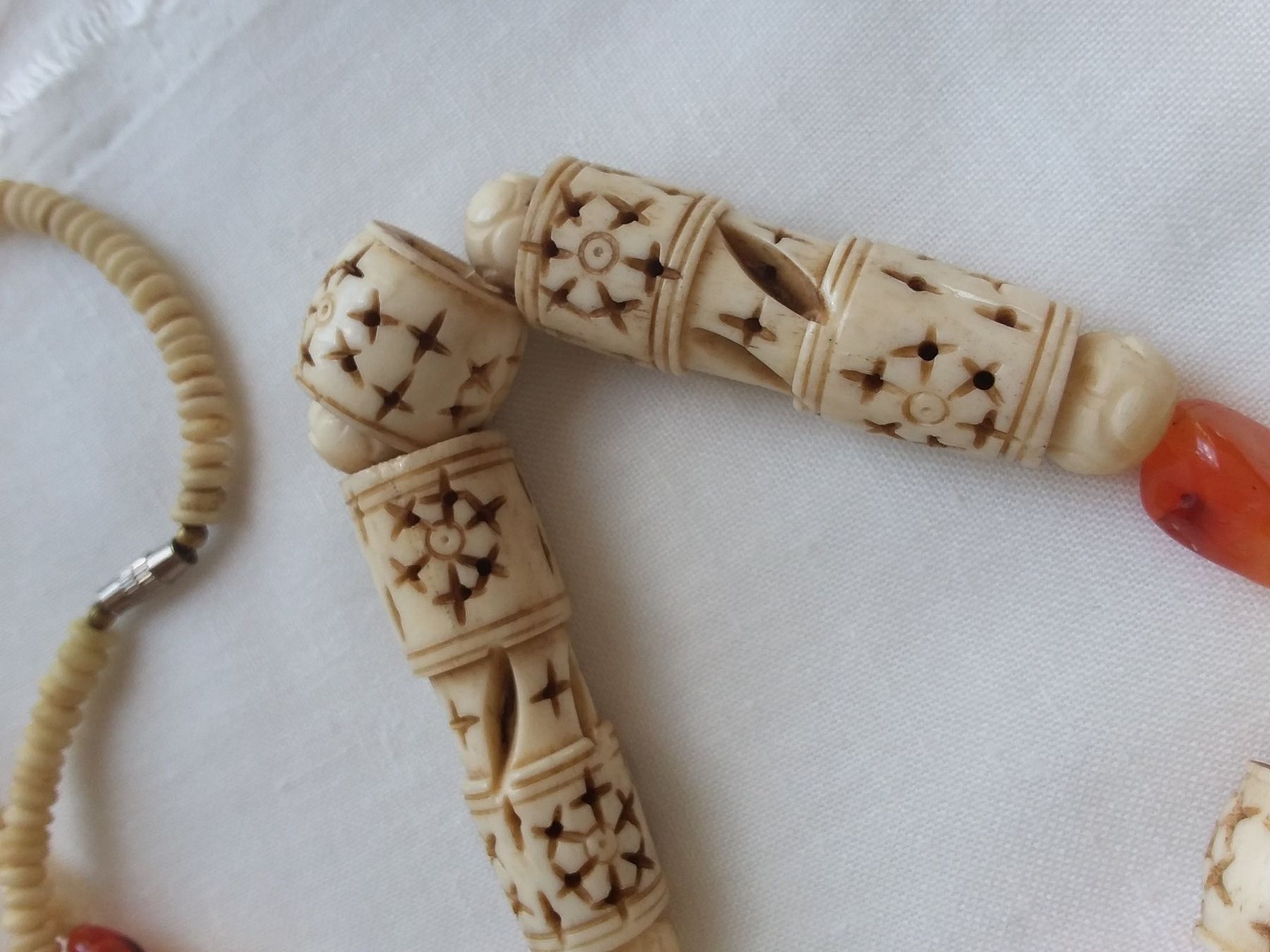 Catenine: Vintage Handgeschnitzte Kette Collier Afrika – Usato da Zürich venduto da helsan 7