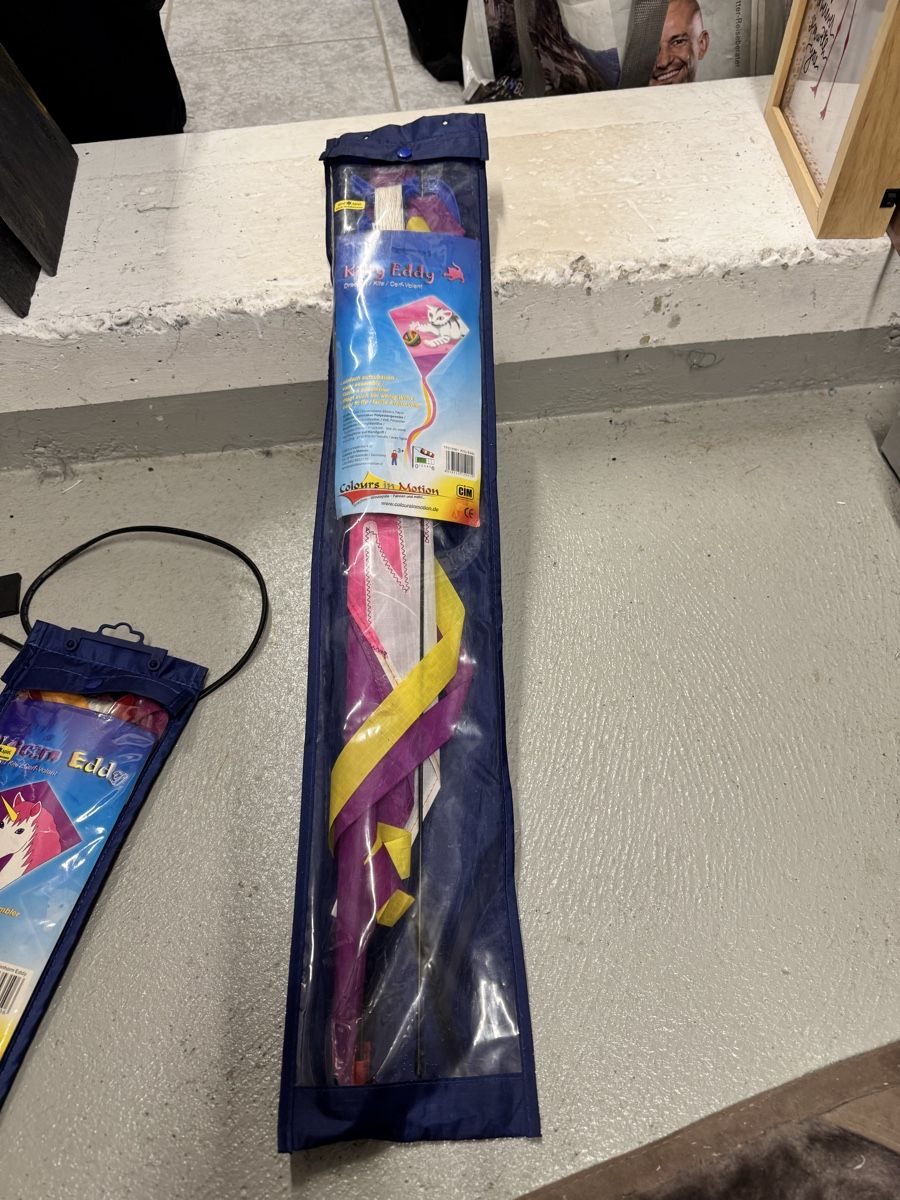 Giocattoli: Drache Kitty Eddy, originalverpackt, 2 x gebraucht – Nuovo (secondo la descrizione) da Oberweningen venduto da Jogi2 1