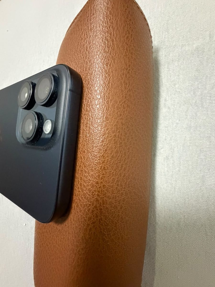 Apple Portables: Iphone 15 Pro Max 256gb – Neuf (Voir description) à Zürich par Dito099 3