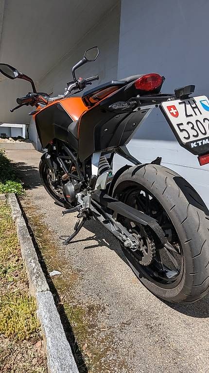 Strada: KTM 200 Duke Occasion – Usato da Oberengstringen venduto da SNoermels 2