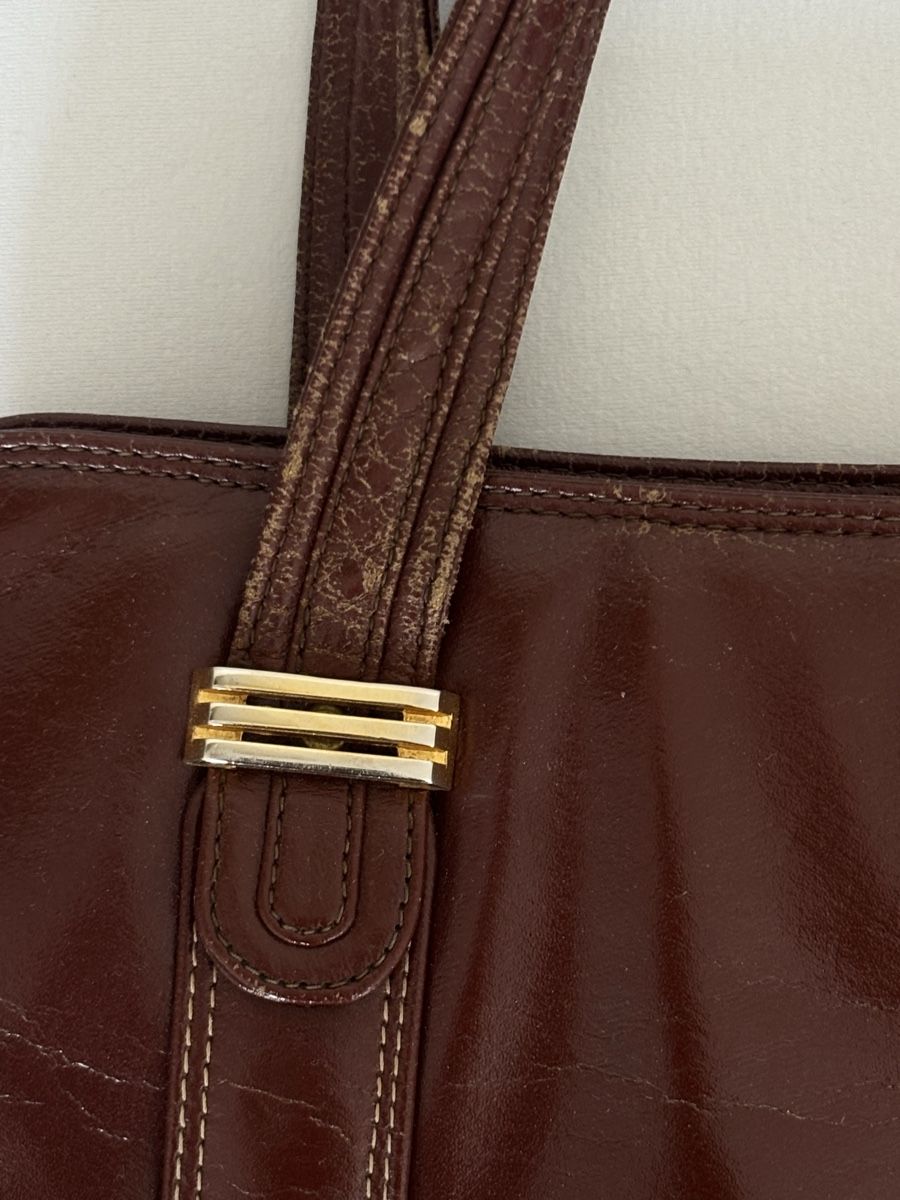 Borse da donna: Vintage Leather Handbag - Chic – Usato da La Neuveville venduto da nancydrew 1