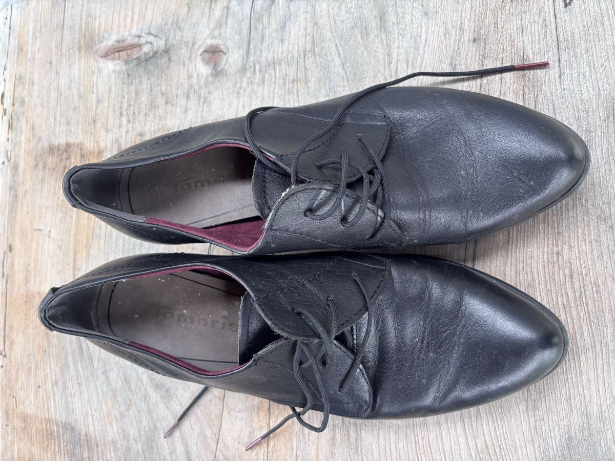 Tamaris Scarpe da donna: Tamaris Schnürschuhe schwarz  – Usato da Würenlos venduto da Ashley24 1