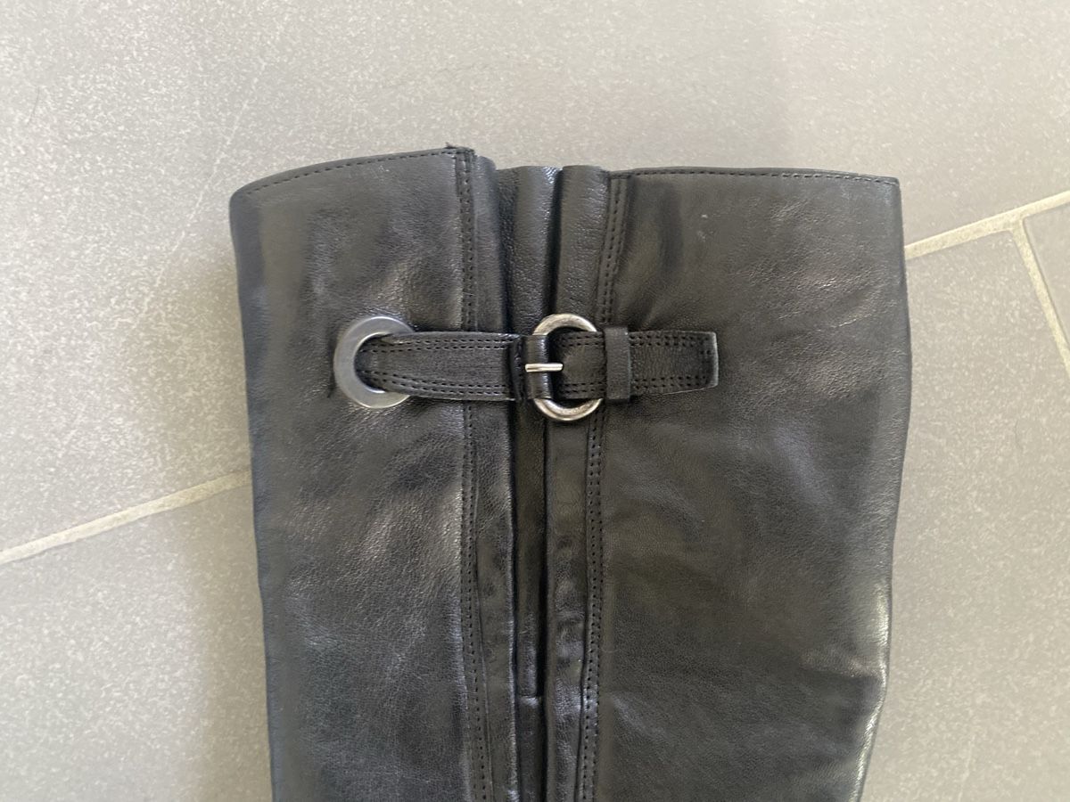 Damenschuhe: Varese Stiefel Leder schwarz Grösse 39 – Gebraucht aus Alchenflüh von smart- 3