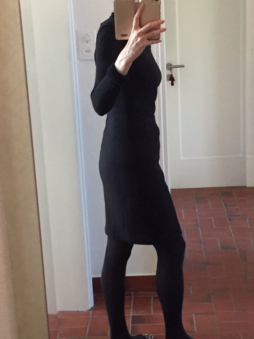 Marc Cain Kleider: Kleid von Marccain Gr.34 Schwarz NEU – Neu (gemäss Beschreibung) aus Zollikon von Mar126 2