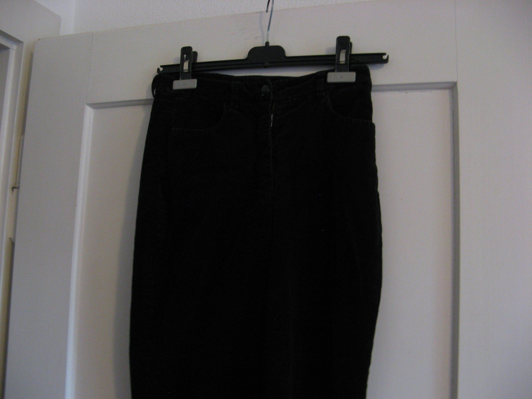 Globus Pantaloni: Hose Globus Essentials Gr. 34 schwarz – Usato da Zürich venduto da apil 5