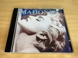 B7 Madonna – True Blue